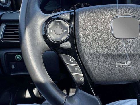 Used 2017 Honda Accord EX-L image 30