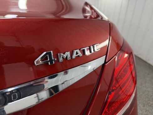 Used 2018 Mercedes-Benz E 400 4MATIC Sedan w/ Premium 3 Package (Q03) image 30