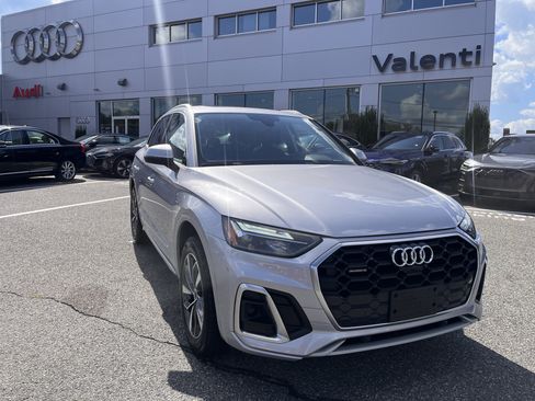 Certified 2022 Audi Q5 2.0T Premium Plus AWD/4WD image 1