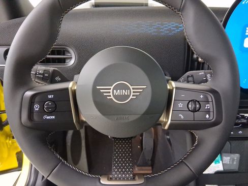New 2026 MINI Cooper S FWD image 11