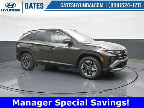 New 2025 Hyundai Tucson SEL image 1