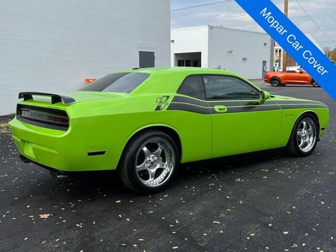 Used 2009 Dodge Challenger R/T image 13