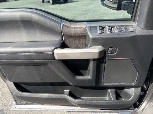Certified 2021 Ford F250 Lariat AWD/4WD image 21