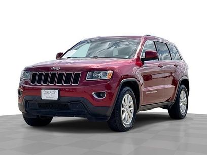 Used 2014 Jeep Grand Cherokee Laredo w/ 18" Wheel & 8.4" Radio Group