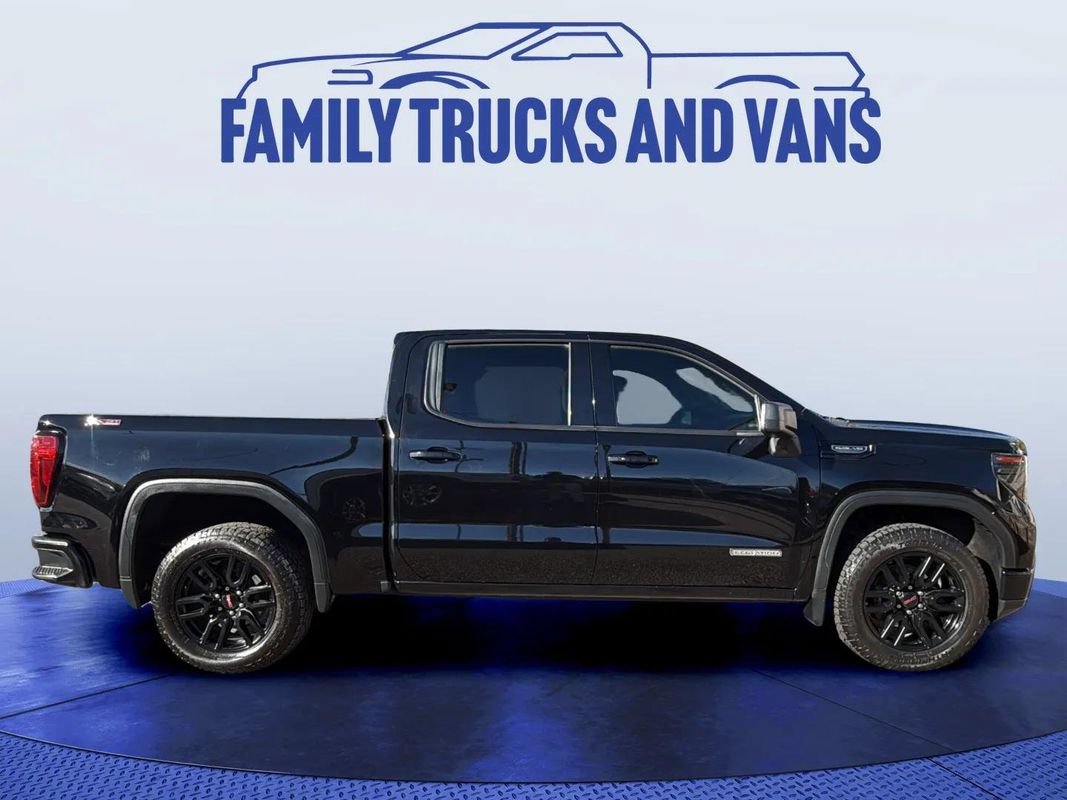 Used 2023 GMC Sierra 1500 Elevation w/ X31 Off-Road Package AWD/4WD image 6