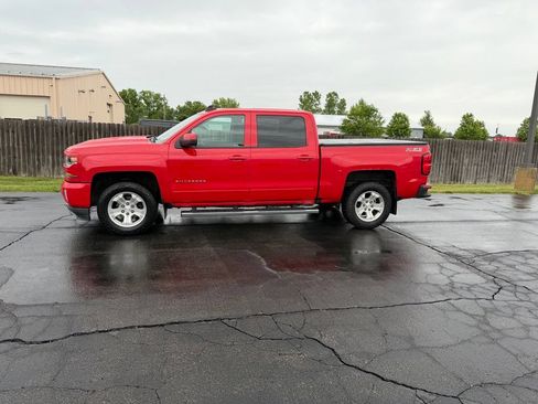 Used 2017 Chevrolet Silverado 1500 LT w/ All Star Edition AWD/4WD image 2