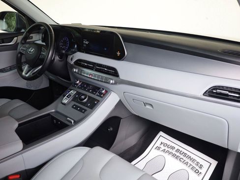 Used 2022 Hyundai Palisade SEL w/ 8P Bench Seat Package FWD image 32