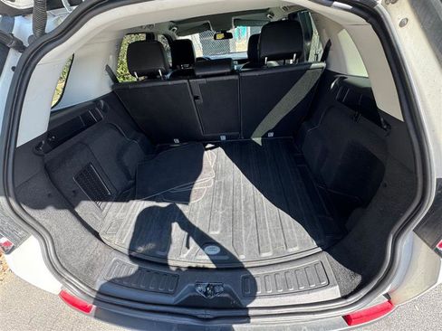 Used 2018 Land Rover Discovery Sport HSE image 5