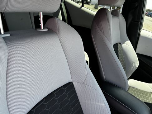Used 2023 Toyota Corolla SE FWD image 13