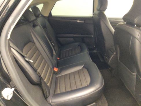 Used 2018 Ford Fusion SE w/ Equipment Group 201A image 19