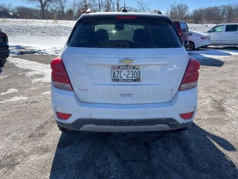 Used 2020 Chevrolet Trax LT image 5