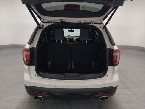 Used 2016 Ford Explorer Sport w/ Equipment Group 401A AWD/4WD image 29