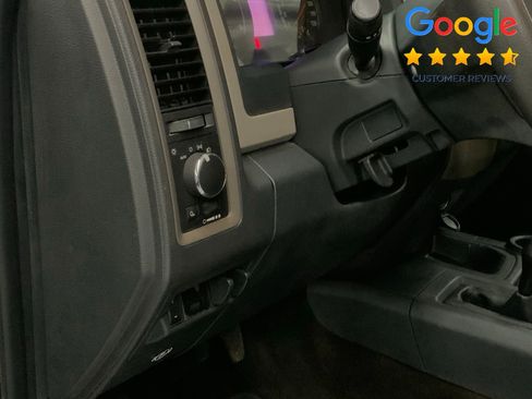 Used 2012 RAM 2500 ST w/ Chrome Appearance Group image 20