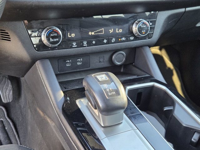 Used 2025 Mitsubishi Outlander SE AWD/4WD image 28