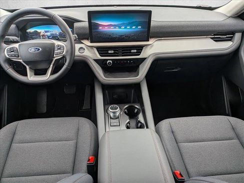 New 2026 Ford Explorer Active image 14