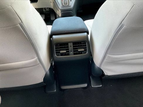 Used 2015 Honda CR-V EX image 10