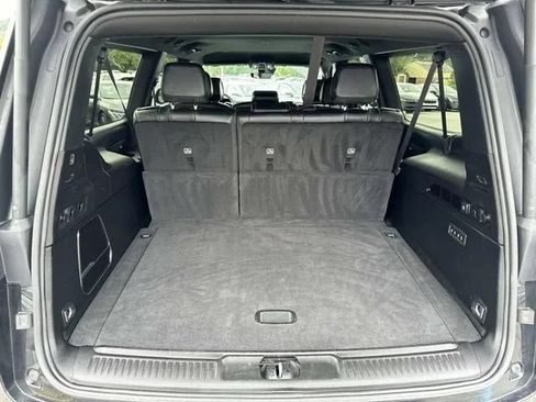 Used 2024 Jeep Wagoneer L Series II w/ Flexible Seating Group AWD/4WD image 14