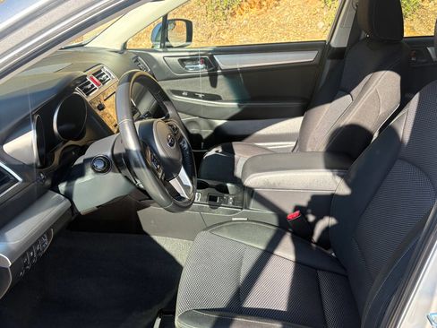Used 2015 Subaru Outback 2.5i Premium AWD/4WD image 11