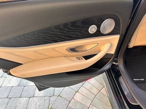 Used 2018 Mercedes-Benz E 63 AMG S image 70