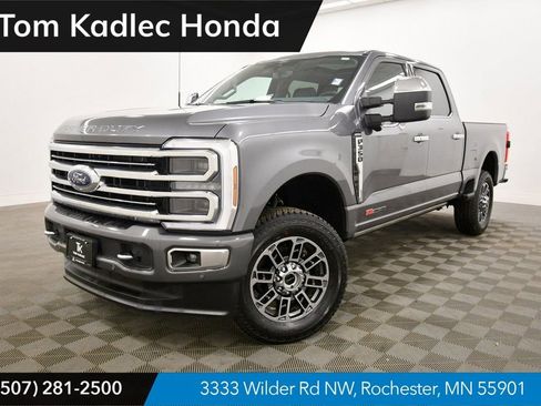 Used 2024 Ford F350 Limited image 1