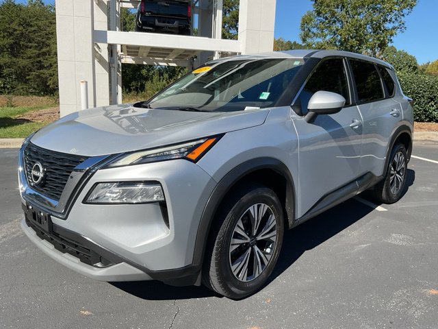 Used 2023 Nissan Rogue SV AWD/4WD image 2