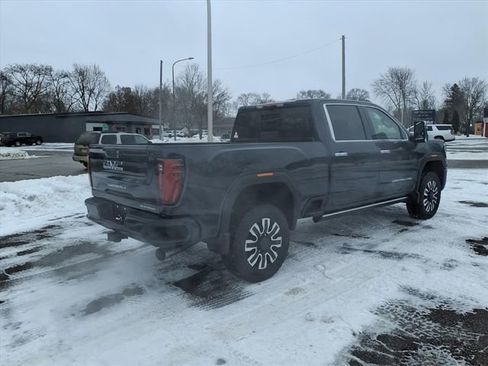 New 2026 GMC Sierra 3500 Denali Ultimate image 3