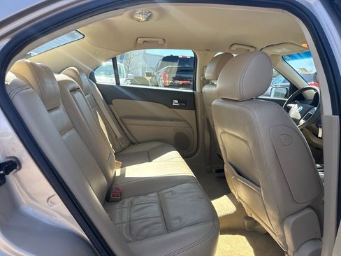 Used 2008 Mercury Milan Premier image 9