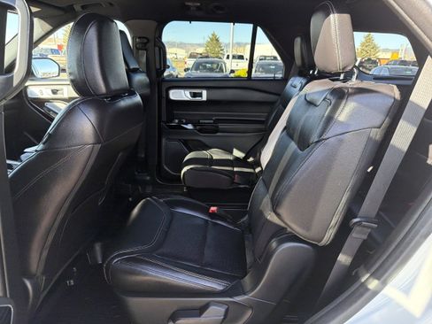Used 2023 Ford Explorer ST w/ Equipment Group 401A AWD/4WD image 9