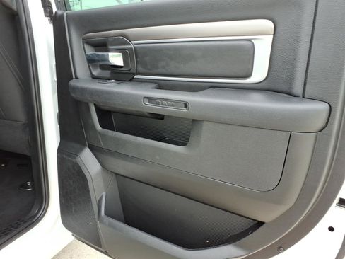 Used 2024 RAM 1500 Classic Warlock AWD/4WD image 10