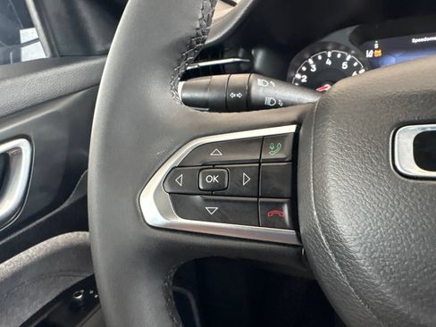 Used 2024 Jeep Compass Latitude AWD/4WD image 24