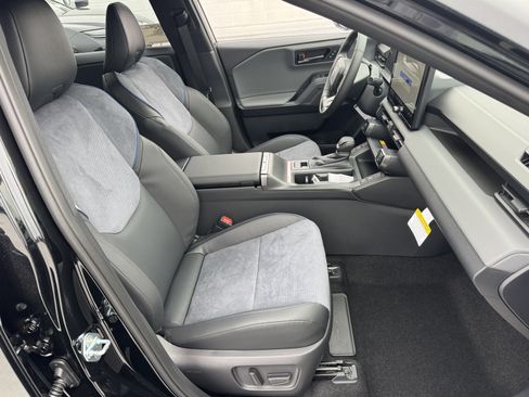 New 2026 Toyota RAV4 XSE AWD/4WD image 8