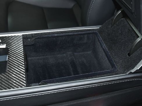 Used 2025 Tesla Model Y Long Range image 39