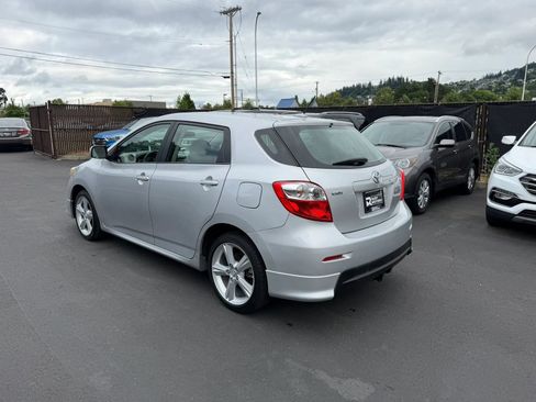Used 2009 Toyota Matrix S FWD image 6