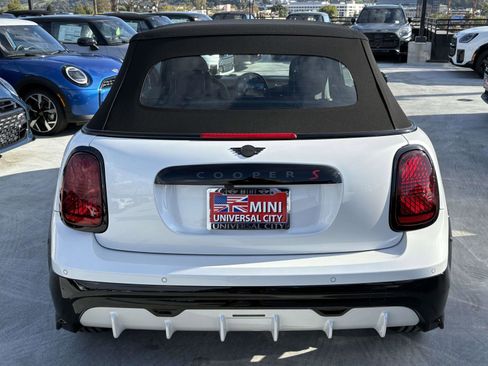 New 2026 MINI Cooper S image 4