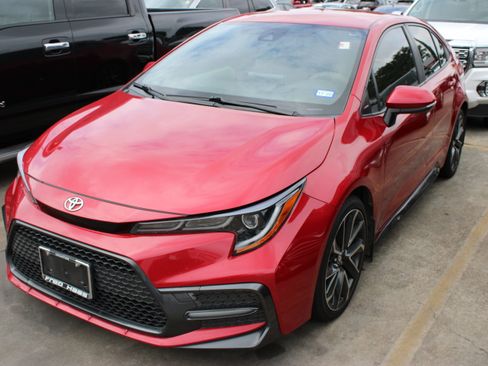Used 2020 Toyota Corolla SE FWD image 6