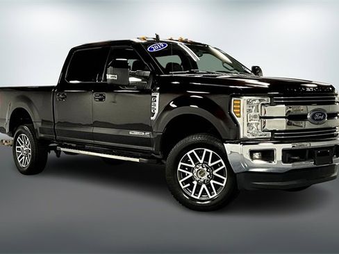 Used 2019 Ford F250 Lariat w/ FX4 Off-Road Package image 1