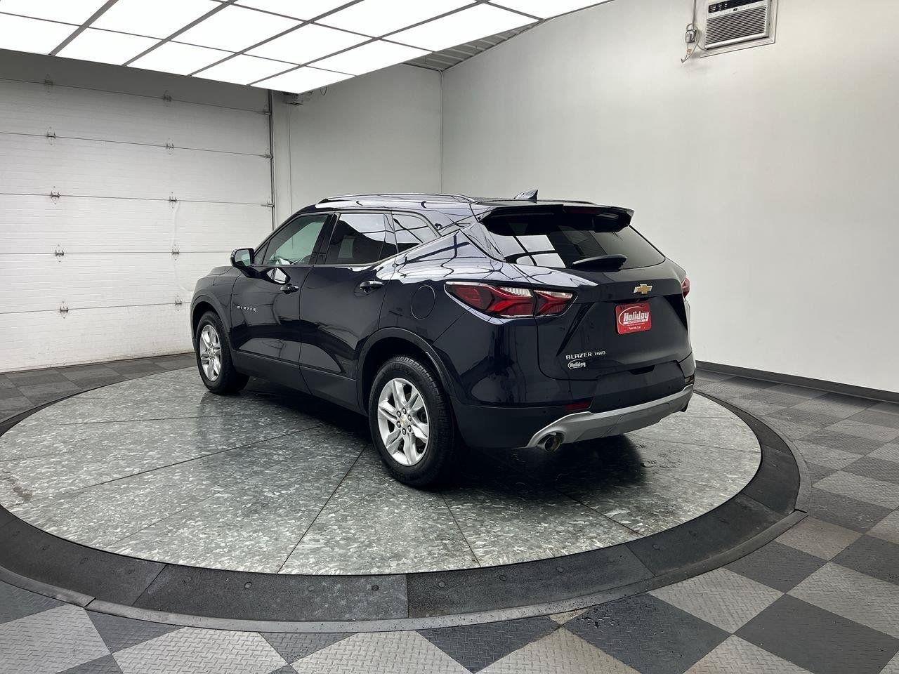 Used 2020 Chevrolet Blazer LT AWD/4WD image 2