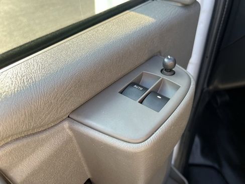 Used 2023 Chevrolet Express 2500 w/ Driver Convenience Package image 11