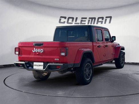 Used 2023 Jeep Gladiator Overland image 5