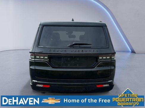 Used 2024 Jeep Grand Wagoneer L Series II w/ Quick Order Packagew 28T AWD/4WD image 5