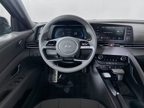 New 2026 Hyundai Elantra Sport FWD image 20