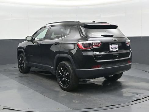 New 2026 Jeep Compass Latitude AWD/4WD image 6