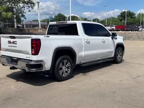 Used 2019 GMC Sierra 1500 SLE w/ SLE Value Package AWD/4WD image 8