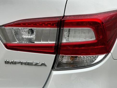 Used 2022 Subaru Impreza 2.0i image 9