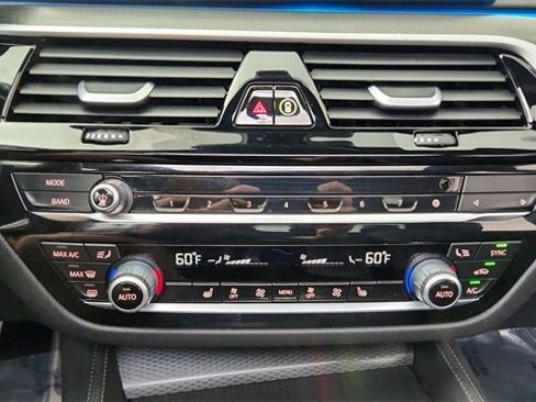 Used 2023 BMW 530e 530e iPerformance w/ M Sport Package image 49