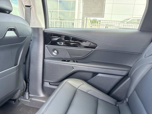 New 2026 Lincoln Nautilus Premier w/ Equipment Group 102A AWD/4WD image 15