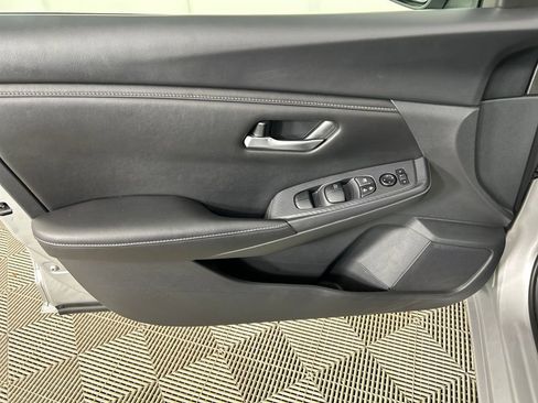 Used 2023 Nissan Sentra S FWD image 10