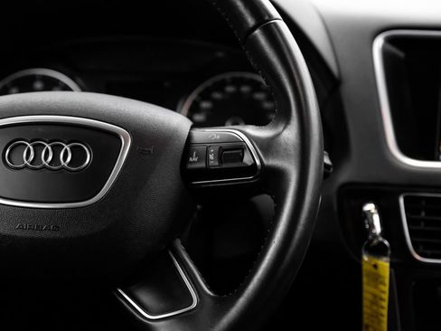 Used 2017 Audi Q5 2.0T Premium Plus w/ Technology Package AWD/4WD image 18