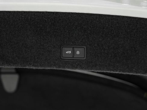 Used 2024 Lamborghini Urus Performante image 91