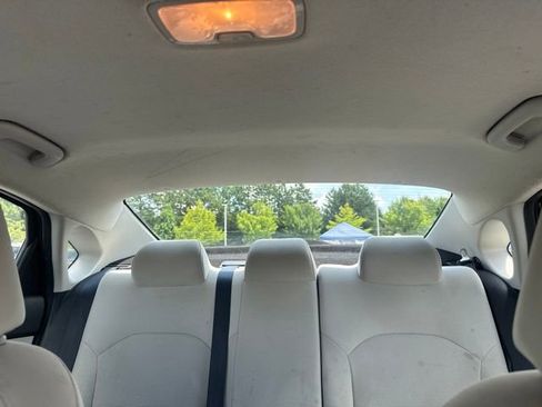 Certified 2023 Kia Forte LXS FWD image 10